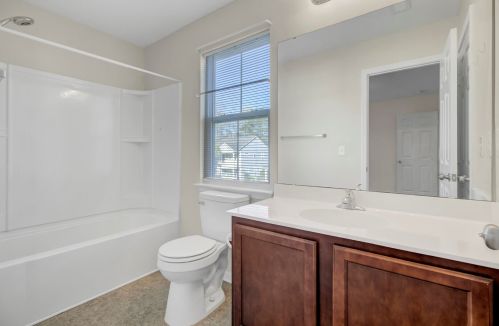 270 Chemistry Cir, Ladson SC  29456-5260 exterior