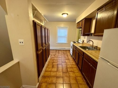 40 Budd St, Morristown NJ  07960-5077 exterior