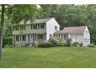 131 Range Rd, Windham NH  03087-2005 exterior