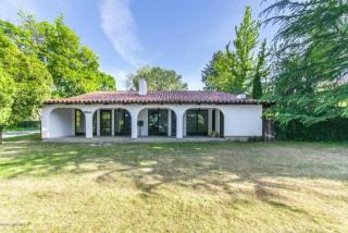2111 Yakima Ave, Yakima, WA 98902-2868