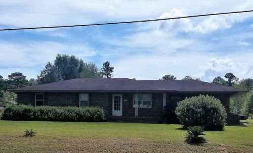 5053 Jeanette Dr, Marianna, FL 32446-7878