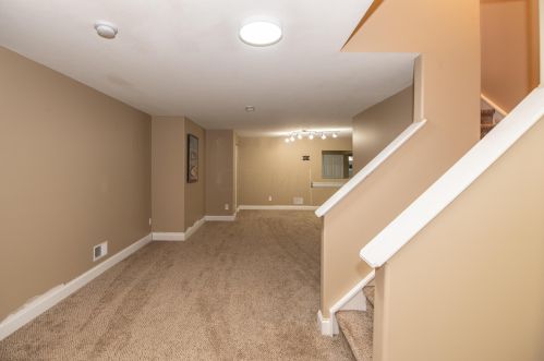 4500 Orangeberry Dr, Darbydale OH  43123-7924 exterior