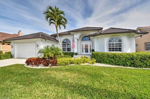 371 Capistrano Ct, Marco Island, FL 34145-3513
