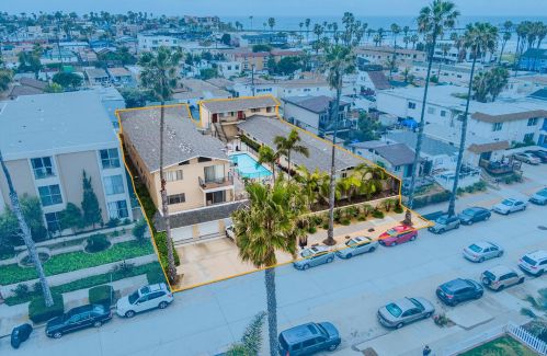 5025 Cpe May Ave, San Diego CA  92107-2525 exterior