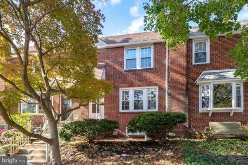 13 Summerfield Ave, Camden, NJ 08108-1228