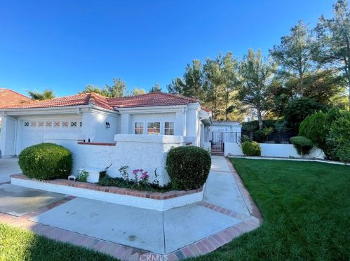 24352 Sorrento Ct, Santa Clarita, CA 91355-3521