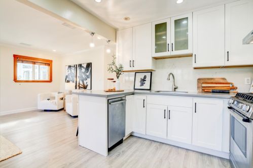 101 De Soto Way, San Bruno CA  94066-4719 exterior