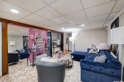 1317 Union Ave, Floral Park NY  11003-2610 exterior