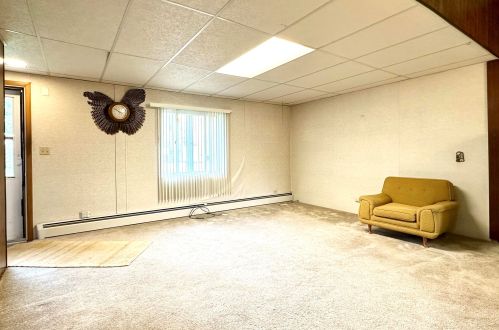 206 Church Dr, La Crosse, WI 54603-1303
