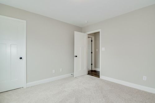 1211 Bubbling Springs Dr, Graniteville SC  29829 exterior