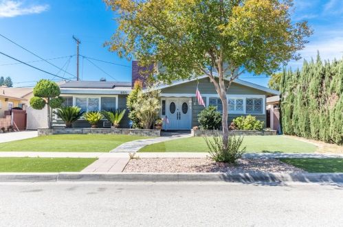 6971 San Pasqual Cir, Buena Park, CA 90620-3028