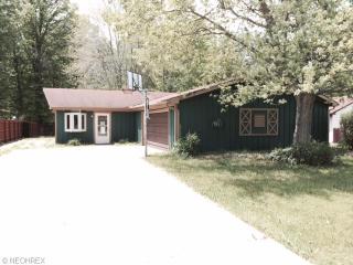 12408 National Dr, North Eaton, OH 44044-9592