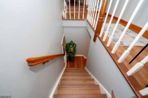 83 Voit Ave, Lincoln Park NJ  07035-1039 exterior