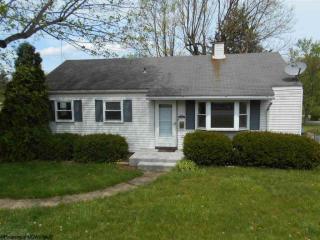 541 Lake St, Morgantown, WV 26505-3312