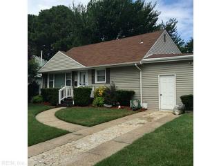 5348 Roslyn Dr, Norfolk, VA 23502-2128