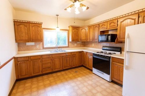 150 Lincoln Ave, Whitaker PA  15120-2330 exterior