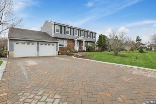 75 Colonial Dr, Harrington Park, NJ 07640-1062