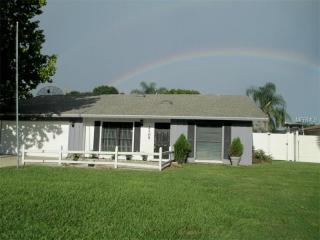 2105 39th St, Bradenton, FL 34205-1333
