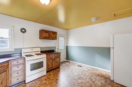 106 Westfield Dr, New Haven OH  45030-1431 exterior