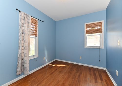 1218 35, Milwaukee WI 53215-1433 exterior