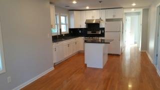 14 Laurel Pl, Montclair NJ  07043-1213 exterior