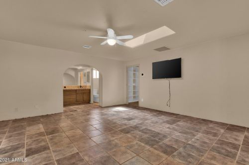 9833 Desert Cove Ave, Scottsdale AZ  85260-6219 exterior