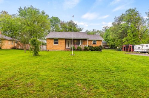4216 Roselawn Ave, Stonelick, OH 45103-3224