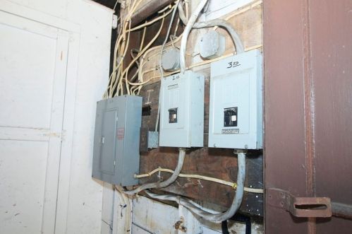 195 Millbury St, Worcester MA 01610-2801 exterior