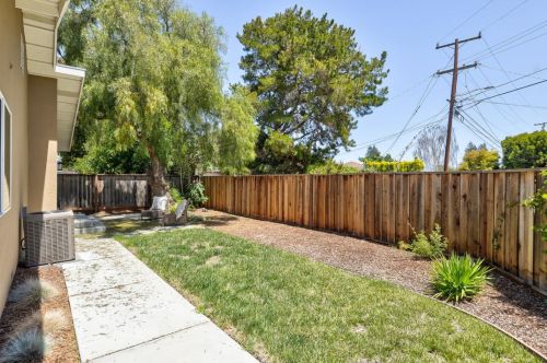 554 Worley Ave, Sunnyvale CA  94085-3737 exterior