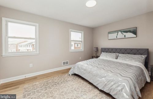 3442 Beale Ct, Woodbridge VA  22193-1702 exterior