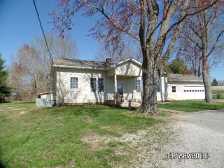 1618 Flynns Ferry Rd, Fredonia, KY 42411-9710