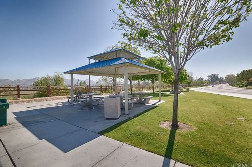 19515 Palomar St, Lake Elsinore CA  92530-6393 exterior