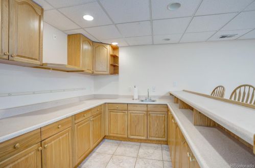 9132 Madeleine St, Denver CO 80260-5190 exterior