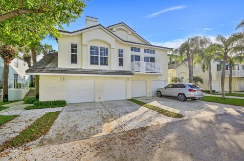 101 Mainsail Cir, Jupiter, FL 33477-1401