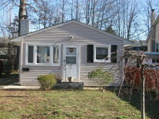 193 Jacksonville Dr, Parsippany NJ  07054-5010 exterior