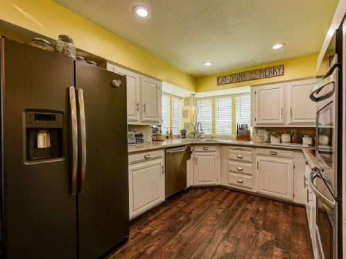 1218 Huntington Dr, Richardson TX  75080-2929 exterior