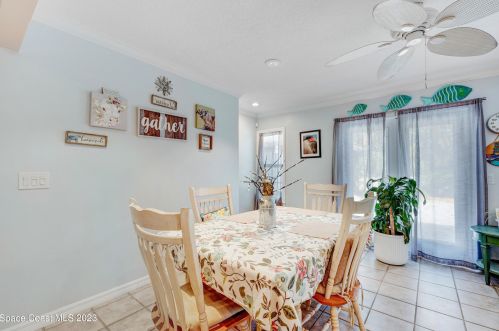 221 Degan Pl, Sebastian FL  32958-4509 exterior