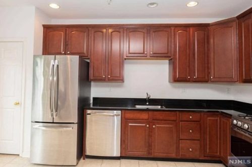 3 Forshee Cir, Montvale NJ 07645-1781 exterior