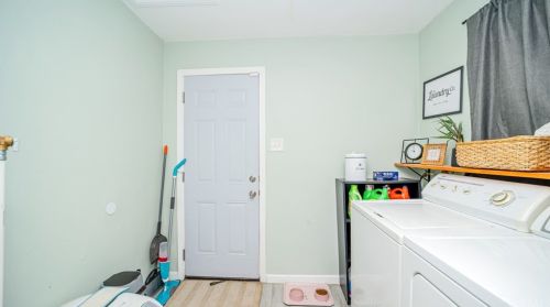 1632 Harris St, San Bernardino CA  92411-1933 exterior