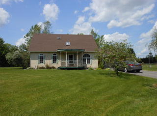 6 Audrey Ln, Peru, NY 12972-5300