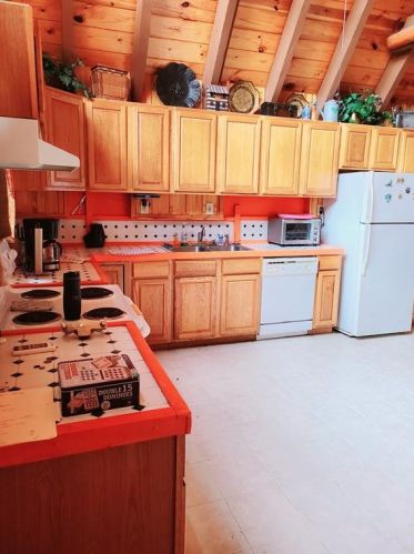 227 Moss Ln, Browndell, TX 75931-6205
