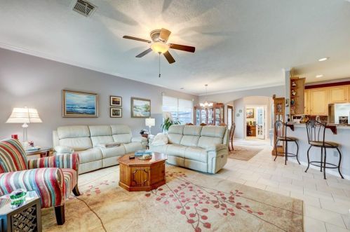 1309 Modena Dr, Pearland TX  77581-5335 exterior