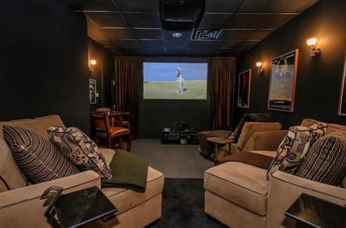 38 Virginia Ln, Canonsburg PA  15317-5802 exterior