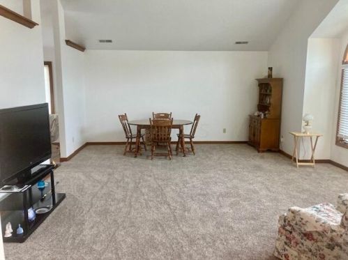 15 Waters Edge, Mount Vernon, OH 43050-8291