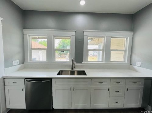 1040 D St, San Bernardino CA  92410-3522 exterior