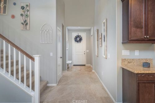 28224 Nield Ct, Santa Clarita, CA 91350