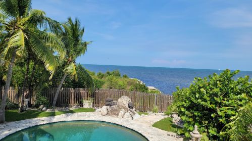 167 Valois Blvd, Key Largo FL  33037-3215 exterior