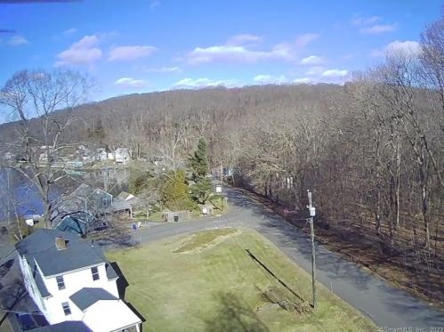 203 Lake Plymouth Blvd, Plymouth, CT 06782-2701