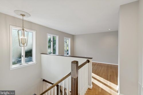 444 Great Falls St, Falls Church VA  22046-2608 exterior