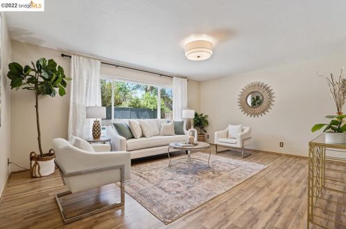 4264 Ridge Dr, West Pittsburg, CA 94565-6034